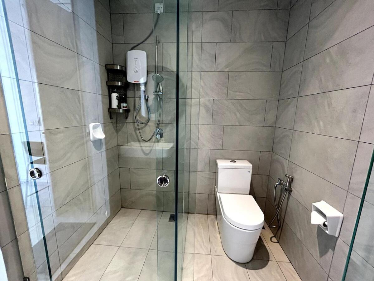 2104skytree Family Happynest 4-5pax * Johor Bahru