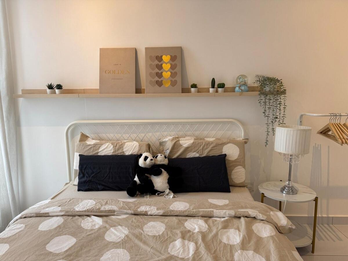 2104skytree Family Happynest 4-5pax Johor Bahru